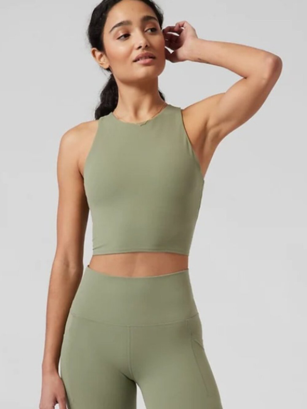 New Athleta Conscious Crop Top  Powervita Sports Bra size small green  NWT